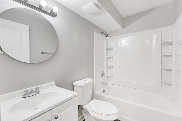 2390 Lawrenceville Highway, Decatur, GA 30033