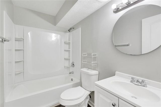 2390 Lawrenceville Highway, Decatur, GA 30033