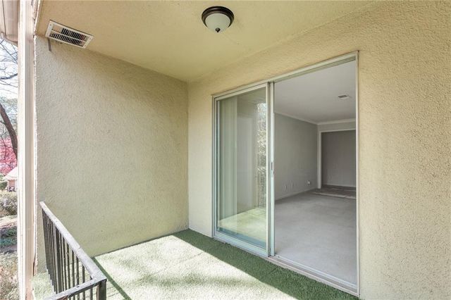 2390 Lawrenceville Highway, Decatur, GA 30033