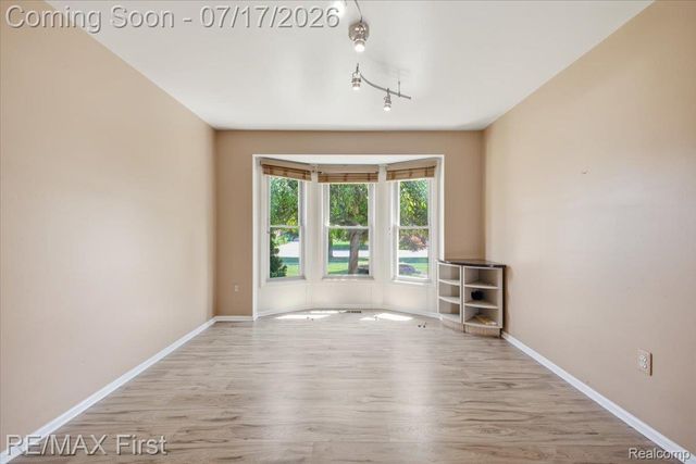 50443 Middle River Drive, Macomb Township, MI 48044