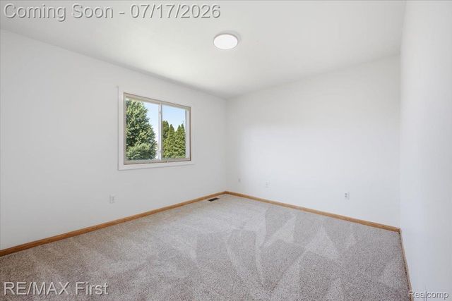 50443 Middle River Drive, Macomb Township, MI 48044