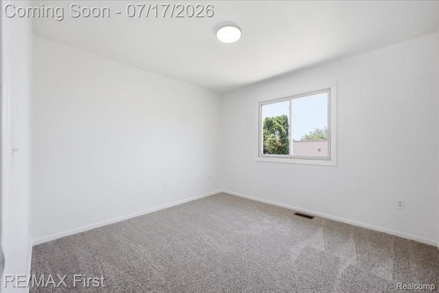 50443 Middle River Drive, Macomb Township, MI 48044