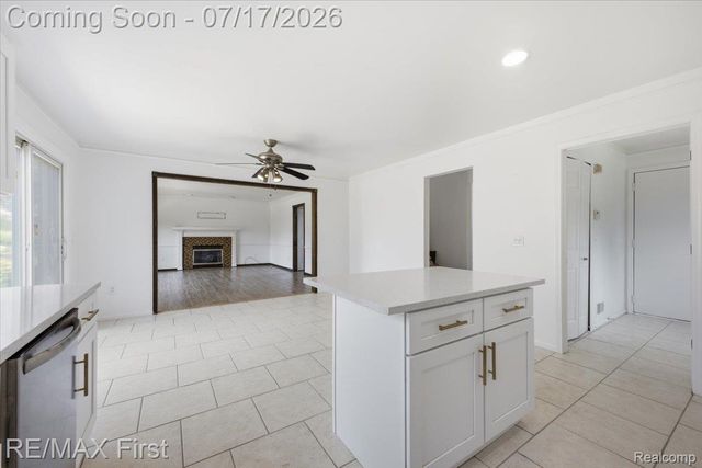 50443 Middle River Drive, Macomb Township, MI 48044