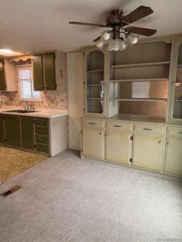 2300 E Valley PKWY 109, Escondido, CA 92027