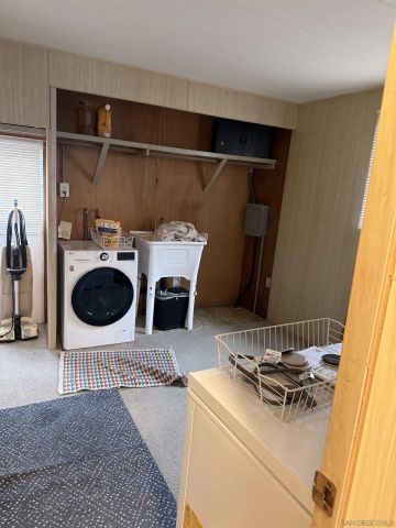 2300 E Valley PKWY 109, Escondido, CA 92027