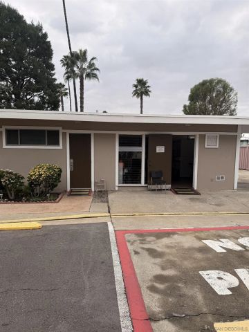 2300 E Valley PKWY 109, Escondido, CA 92027