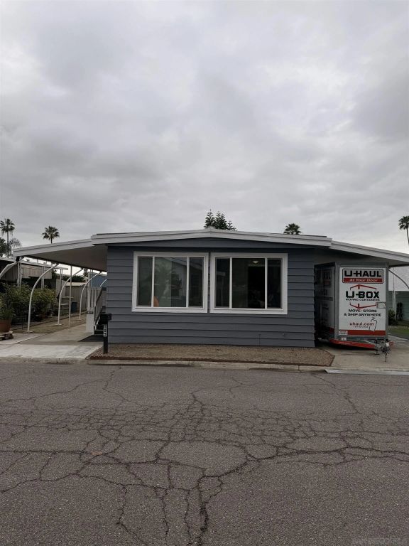 2300 E Valley PKWY 109, Escondido, CA 92027