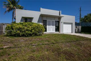 4750 SW 43rd Ave, Dania Beach, FL 33314