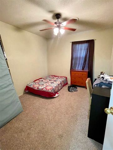 612 Briarwood Ln, Frederick, OK 73542