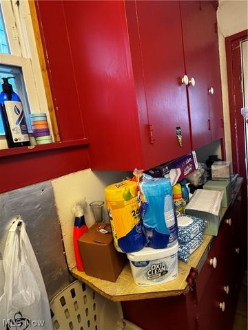 46 S Crawford Street, Millersburg, OH 44654