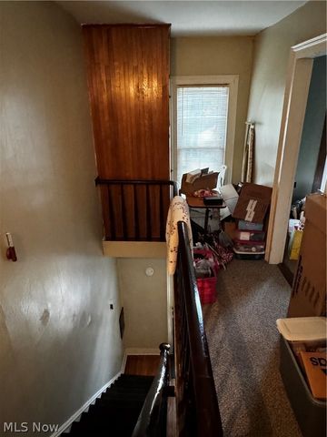 46 S Crawford Street, Millersburg, OH 44654