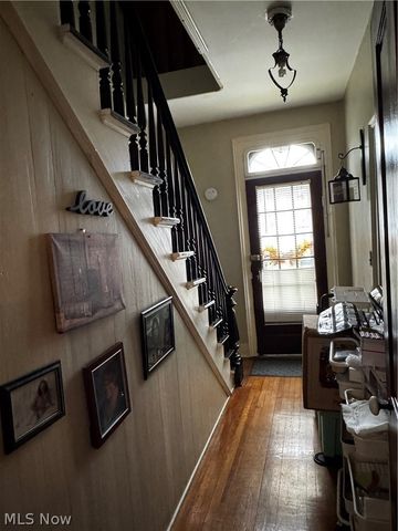 46 S Crawford Street, Millersburg, OH 44654