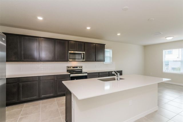 3734 HADDON AVENUE, Davenport, FL 33837