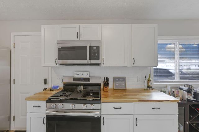 2227 Marcia Drive, Columbus, OH 43211