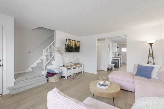 2227 Marcia Drive, Columbus, OH 43211