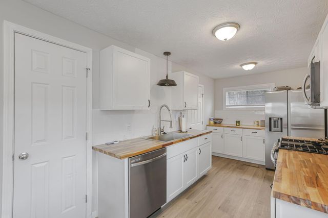 2227 Marcia Drive, Columbus, OH 43211