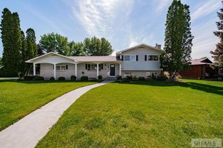 2180 Richards Avenue, Idaho Falls, ID 83404