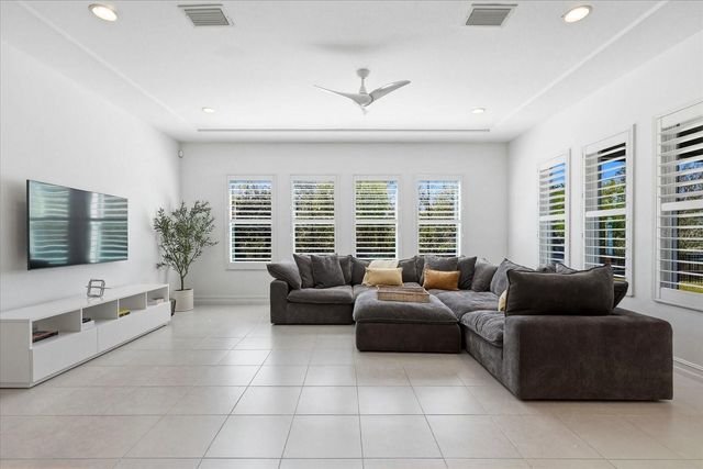 12022 MEDLEY TERRACE, Lakewood Ranch, FL 34211