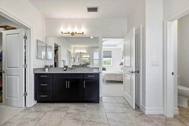 12022 MEDLEY TERRACE, Lakewood Ranch, FL 34211