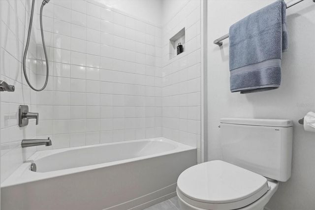 12022 MEDLEY TERRACE, Lakewood Ranch, FL 34211