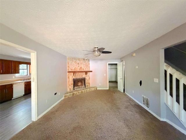6859 S Lakewood Terrace S, Douglasville, GA 30135