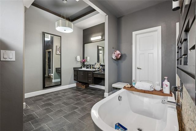 1516 NW 176th Street, Edmond, OK 73012