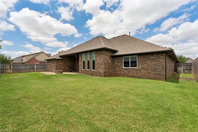 1516 NW 176th Street, Edmond, OK 73012