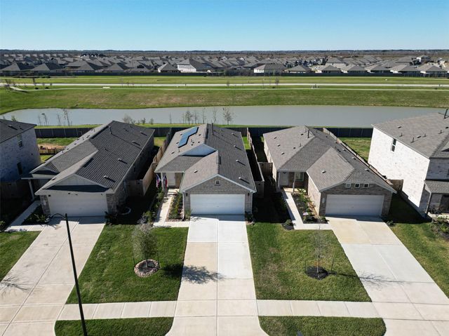 28923 Great Canyon Drive, Hockley, TX 77447