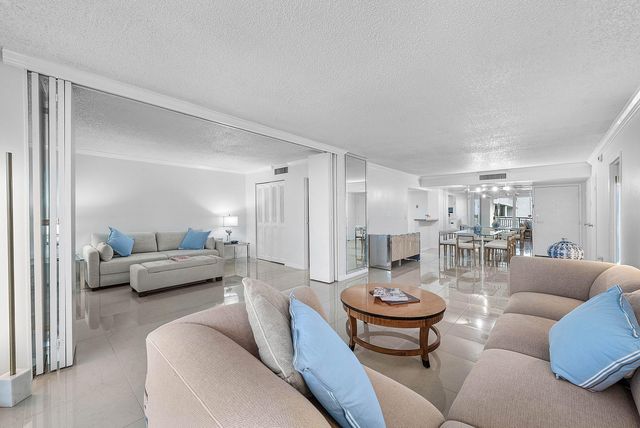 3546 S OCEAN Boulevard 815, South Palm Beach, FL 33480