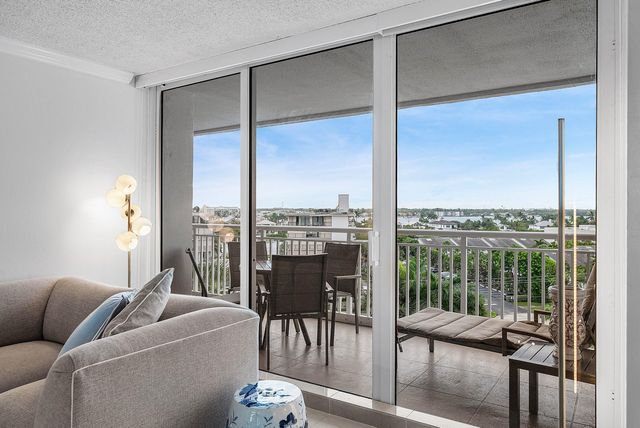 3546 S OCEAN Boulevard 815, South Palm Beach, FL 33480