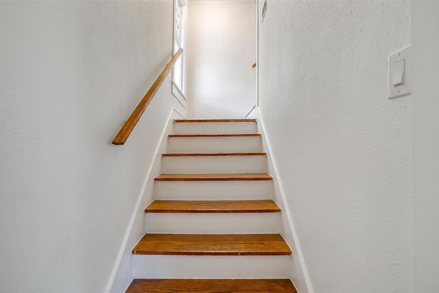 1329 Hurley Avenue, Fort Worth, TX 76104