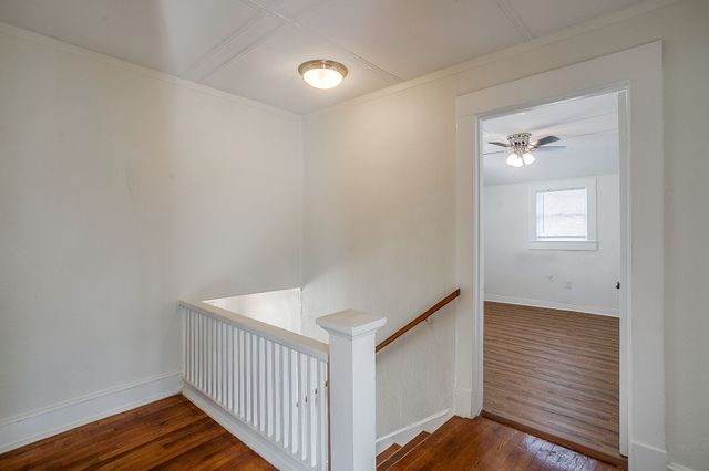 1329 Hurley Avenue, Fort Worth, TX 76104