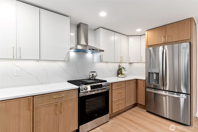 3813 27th Avenue SE, Olympia, WA 98501