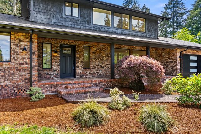 3813 27th Avenue SE, Olympia, WA 98501