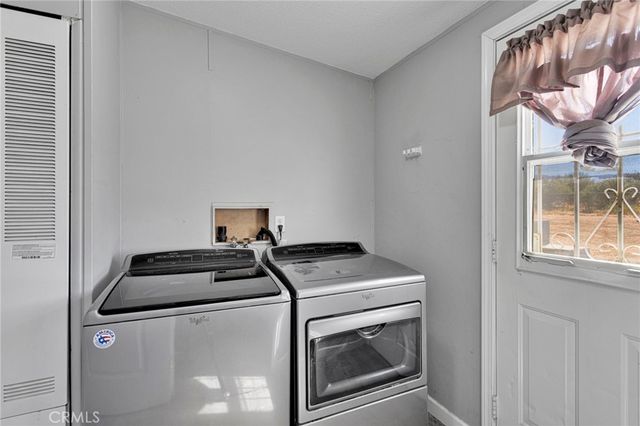 8074 Mira Mar Road, Phelan, CA 92371