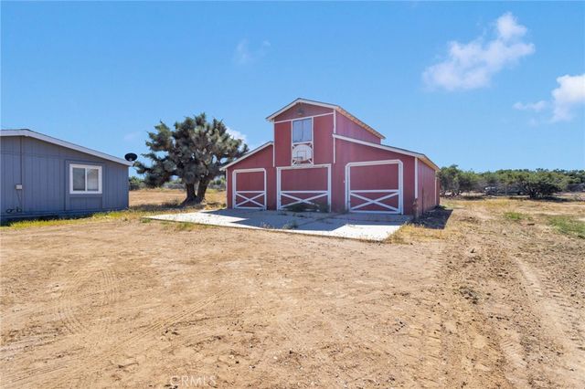 8074 Mira Mar Road, Phelan, CA 92371