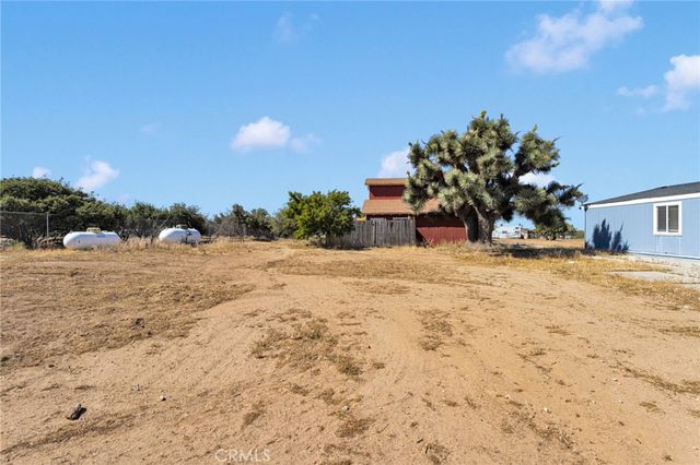 8074 Mira Mar Road, Phelan, CA 92371