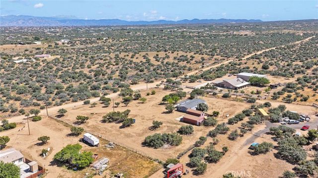 8074 Mira Mar Road, Phelan, CA 92371