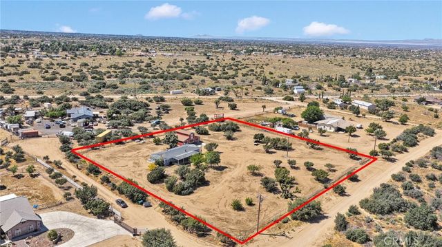 8074 Mira Mar Road, Phelan, CA 92371
