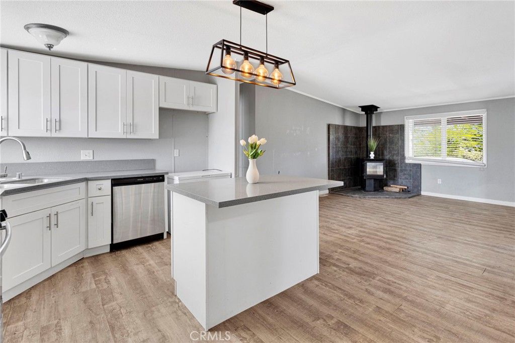 8074 Mira Mar Road, Phelan, CA 92371