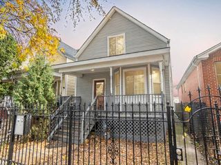 2235 N Tripp Avenue, Chicago, IL 60639