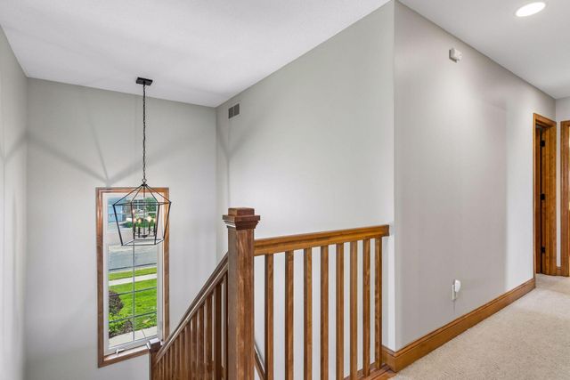 8595 Moraine Drive, Shakopee, MN 55379