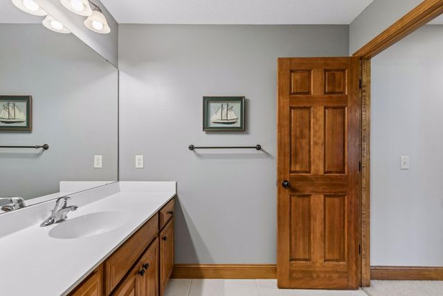 8595 Moraine Drive, Shakopee, MN 55379