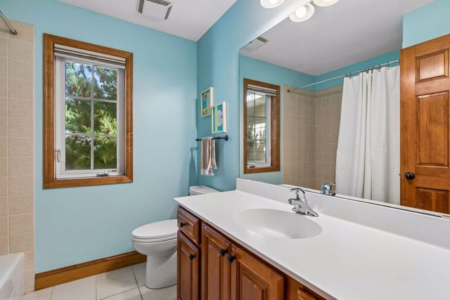 8595 Moraine Drive, Shakopee, MN 55379