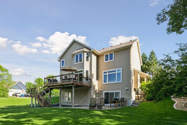 8595 Moraine Drive, Shakopee, MN 55379