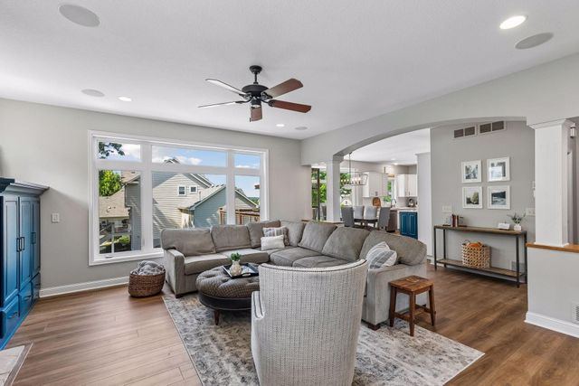8595 Moraine Drive, Shakopee, MN 55379
