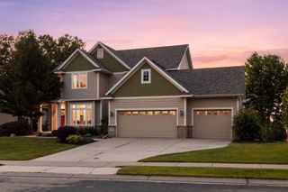 8595 Moraine Drive, Shakopee, MN 55379
