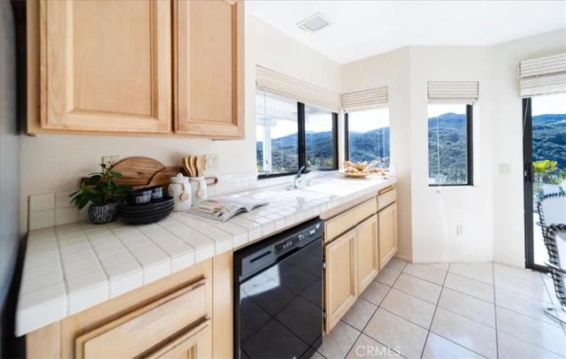 28742 Vista Valley Drive, Vista, CA 92084