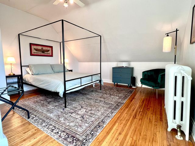 993 Fairmount Avenue, Saint Paul, MN 55105
