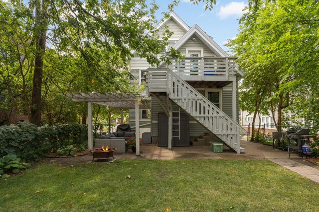 993 Fairmount Avenue, Saint Paul, MN 55105